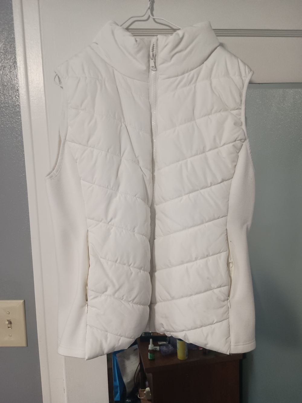 Women's White Quilted Sleeveless Vest with High Collar